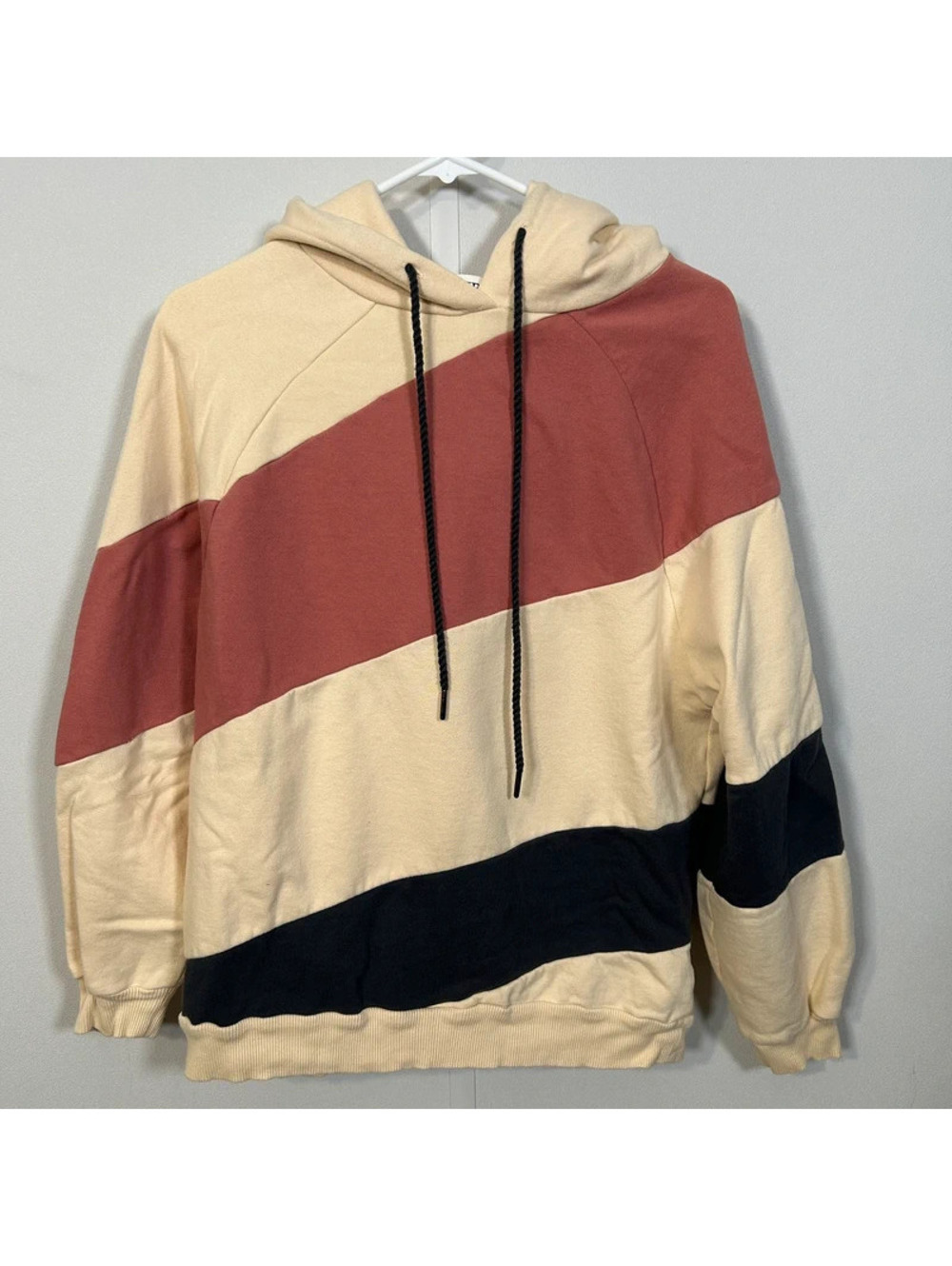 BKE Color Block Hoodie Women’s Medium Cream Rust Navy Pullover Sweatshirt